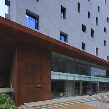Ease House Luoyang Hotel ลั่วหยาง ภายนอก รูปภาพ