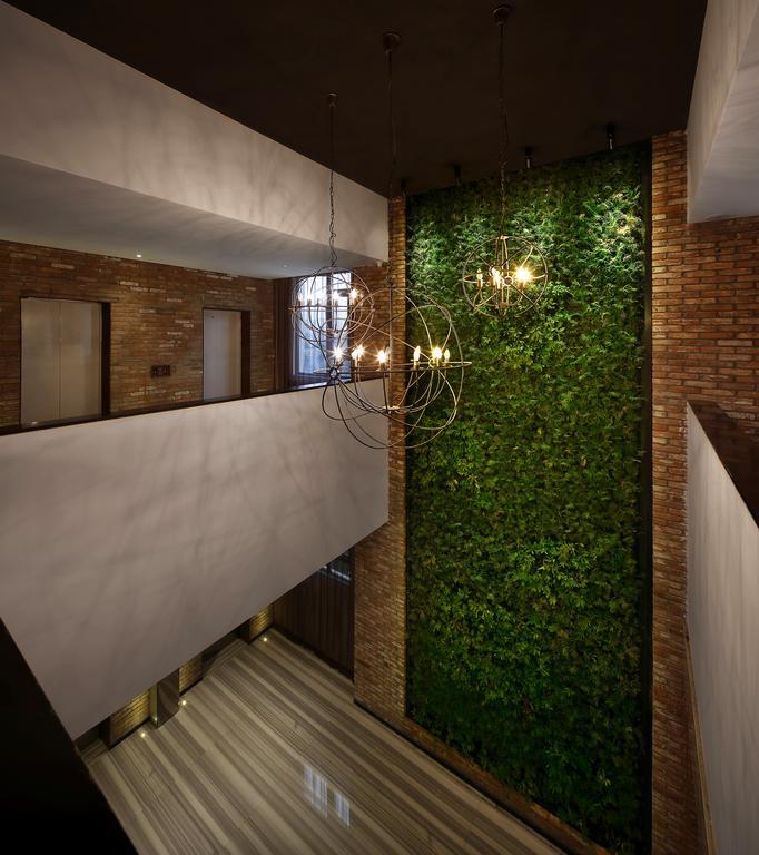 Ease House Luoyang Hotel ลั่วหยาง ภายนอก รูปภาพ