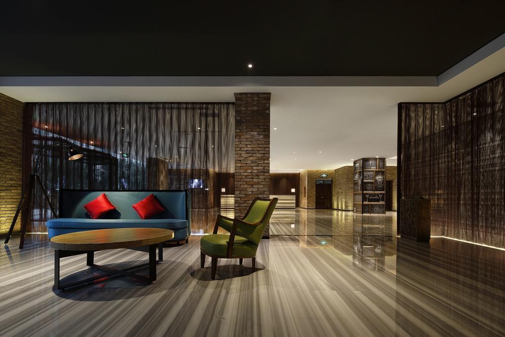 Ease House Luoyang Hotel ลั่วหยาง ภายนอก รูปภาพ